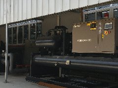 型材氧化降膜式冷凍機組案例